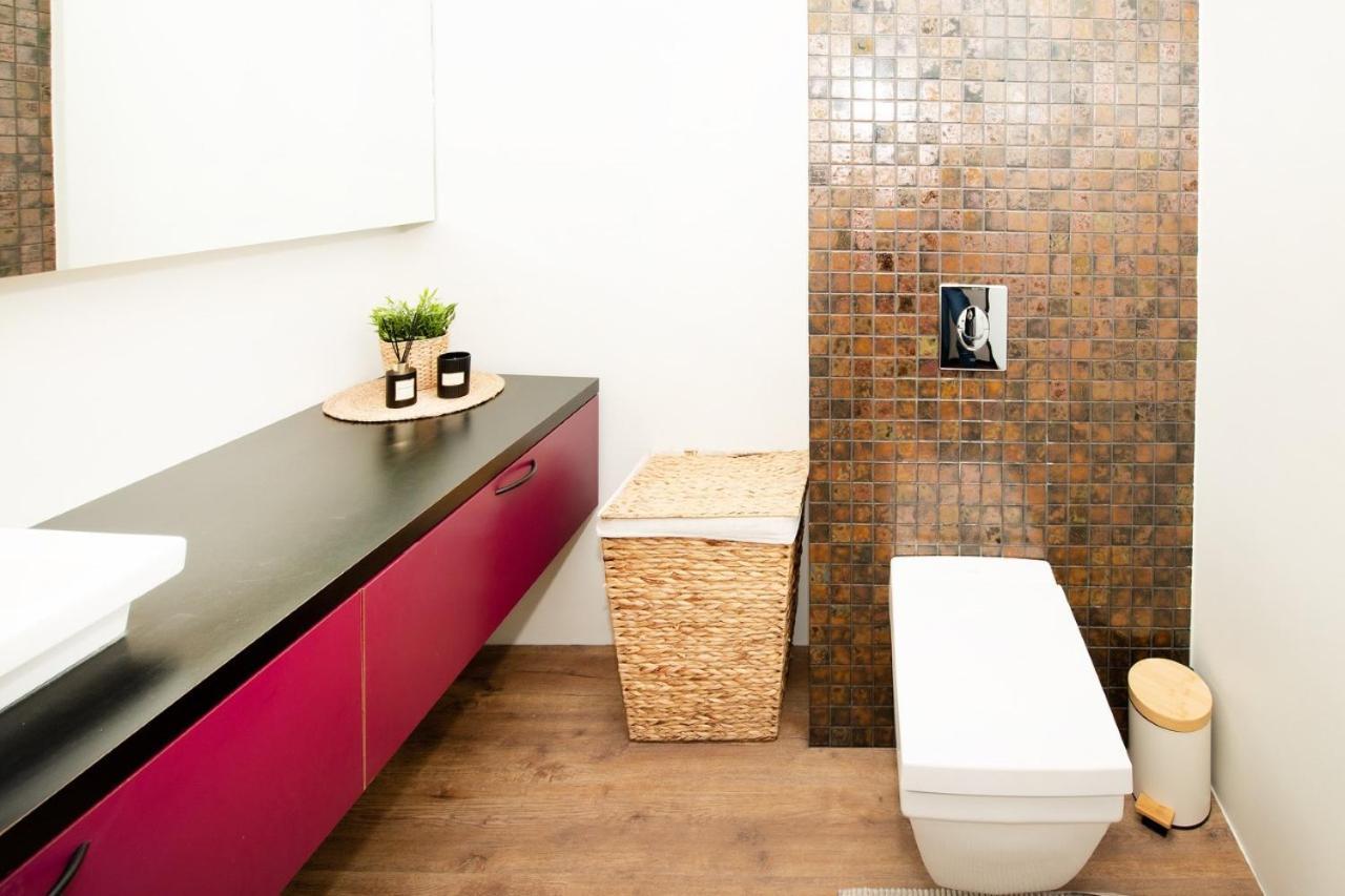 Old Town Luxury Apartment With Sauna Tartu Eksteriør bilde